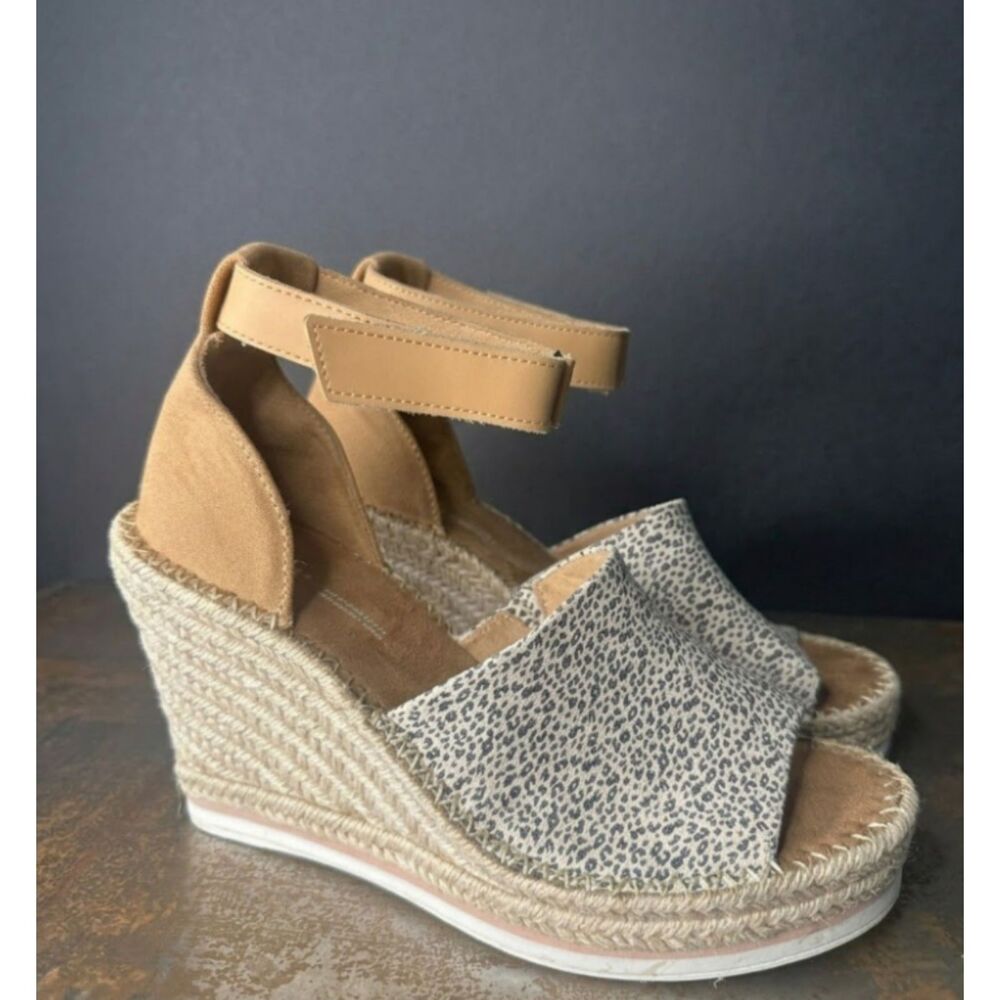 Toms Wedge Sandals 9.5 Espadrille Boho Beachy Festival Cruise Tan Cream Marisol